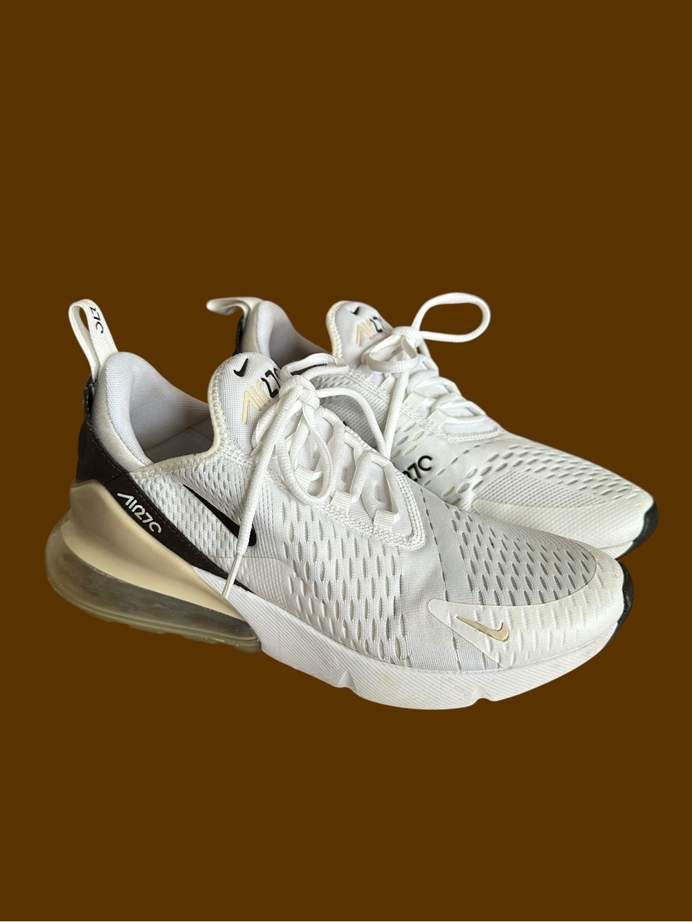 Nike Air Max 270 SE White Velvet Brown Sanddrift Sneakers Size 10 FD9875-100